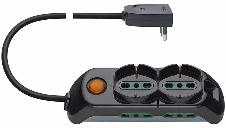 Vimar FP00521.L: Presa multipla con interruttore illuminato, dotata di 2 prese universali