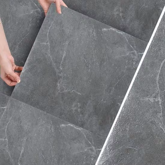 Set di piastrelle in PVC autoadesive (88 pezzi, 8 m²), impermeabili e resistenti agli strappi, ideali per cucina, soggiorno e balcone, effetto marmo grigio, 30 x 30 cm