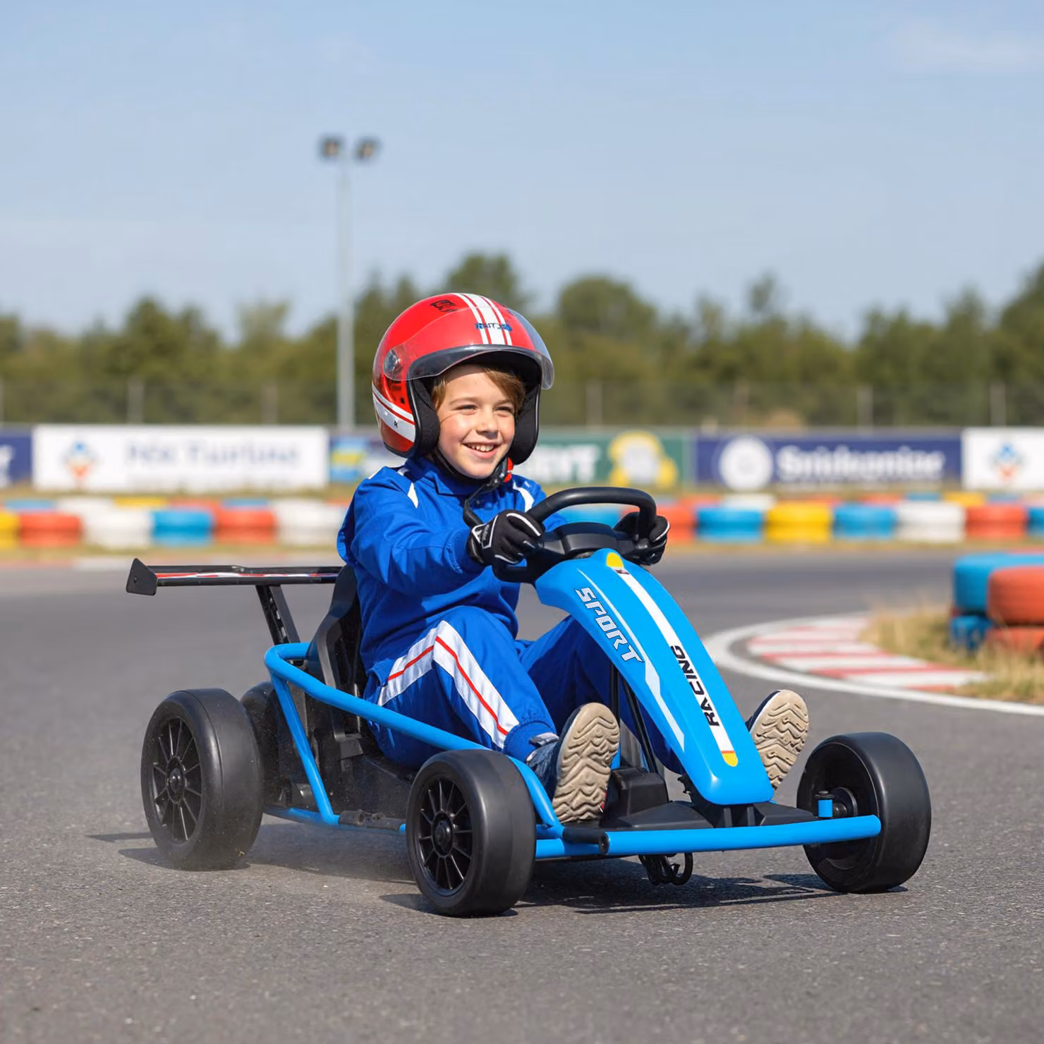 Go-kart elettrico AIYAPLAY 24V per guida e drifting con ruote in nylon, cintura di sicurezza, clacson e musica, Blu – 2