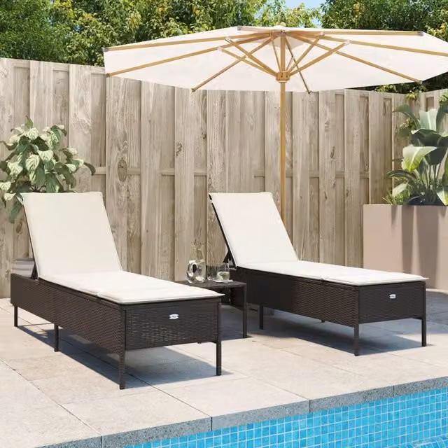 Set Lettini Prendisole con Cuscini 3pz Marrone in Polyrattan 3284264