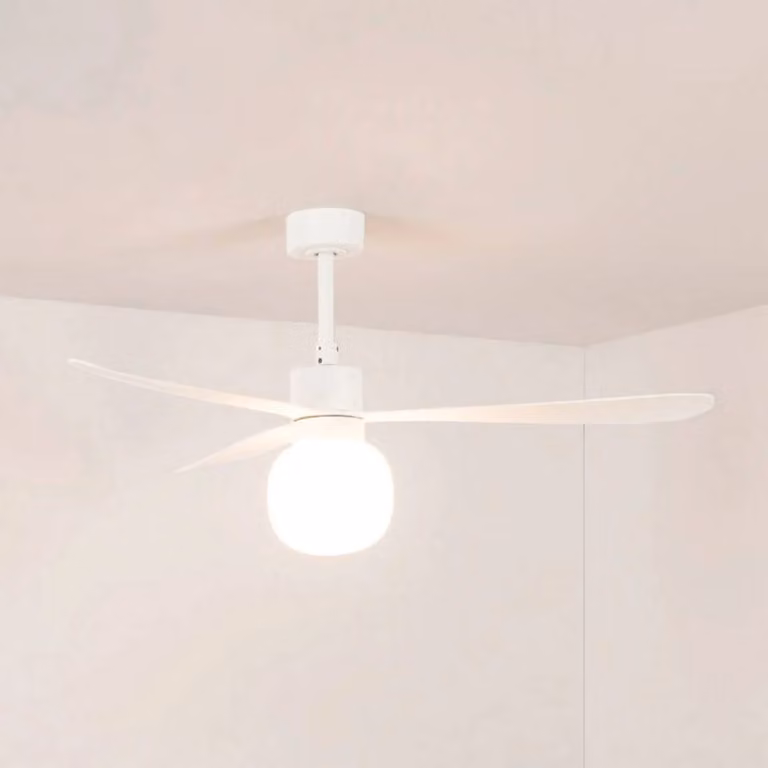 FARO BARCELONA Ventilatore da soffitto LED Amelia Ball L, bianco, corrente continua, Ball, dimmerabile, Bianco / Opale, Soggiorno / Sala da pranzo, Plastica, Moderno