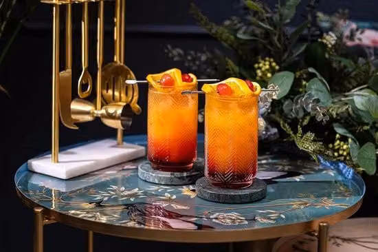 Set di 4 bicchieri da cocktail Glassique in cristallo trasparente con decorazione floreale per champagne, martini, gin e prosecco