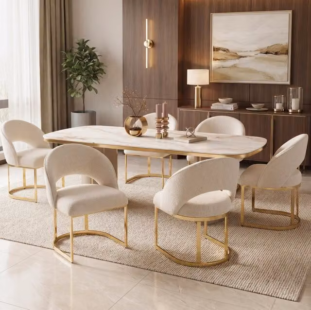 Set di 6 sedie da pranzo in bouclé beige con gambe in metallo dorato