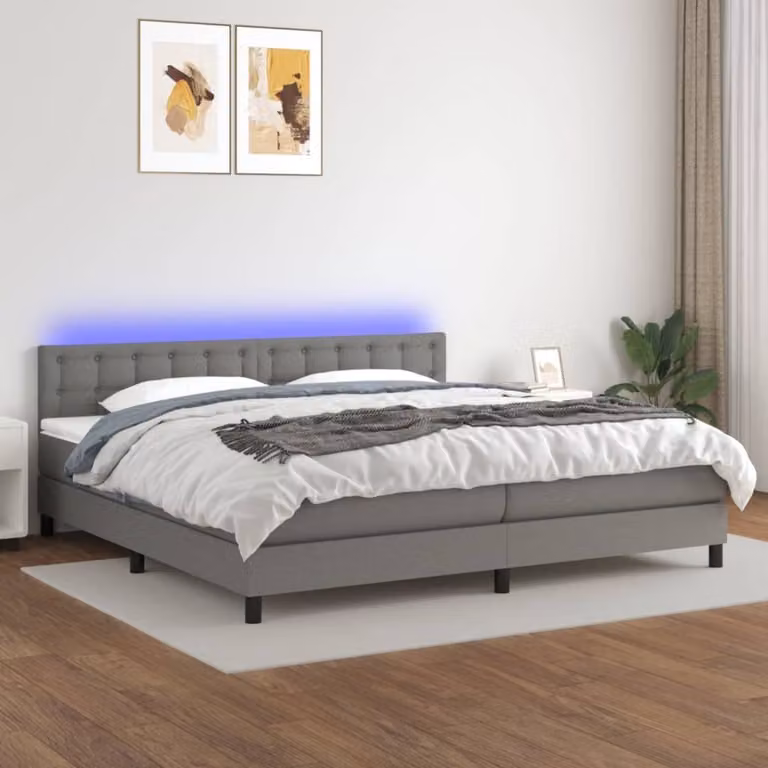 The Living Store Letto a molle con materasso e LED in tessuto grigio scuro 200x200 cm