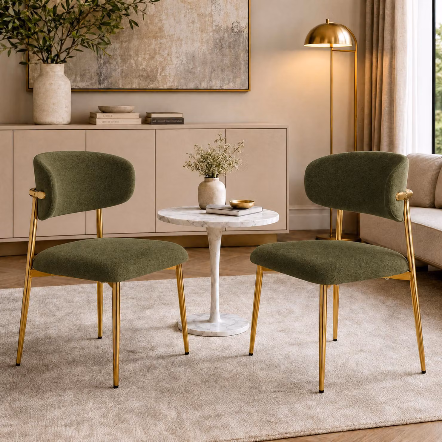 Set di 2 sedie da pranzo Flieks, con struttura dorata regolabile in altezza, imbottite, ideali per la sala da pranzo o la cucina. Dimensioni: 51x50x81 cm. Colore: verde e oro