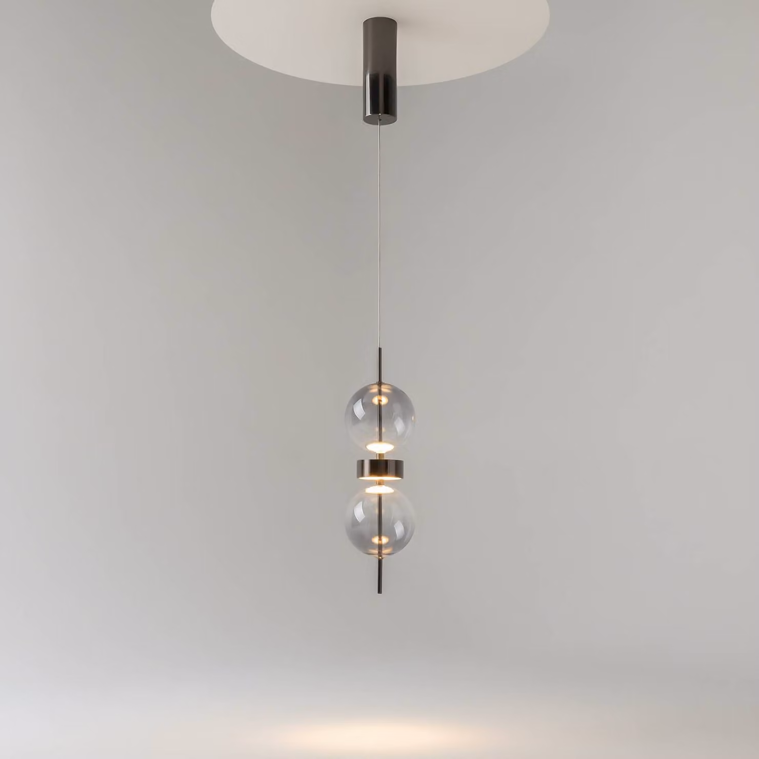 Maytoni Lampada a sospensione DOUBLE MOON, Alluminio / Grigio / Zincato, Soggiorno / Sala da pranzo, Vetro, Moderno, Lampada a sospensione