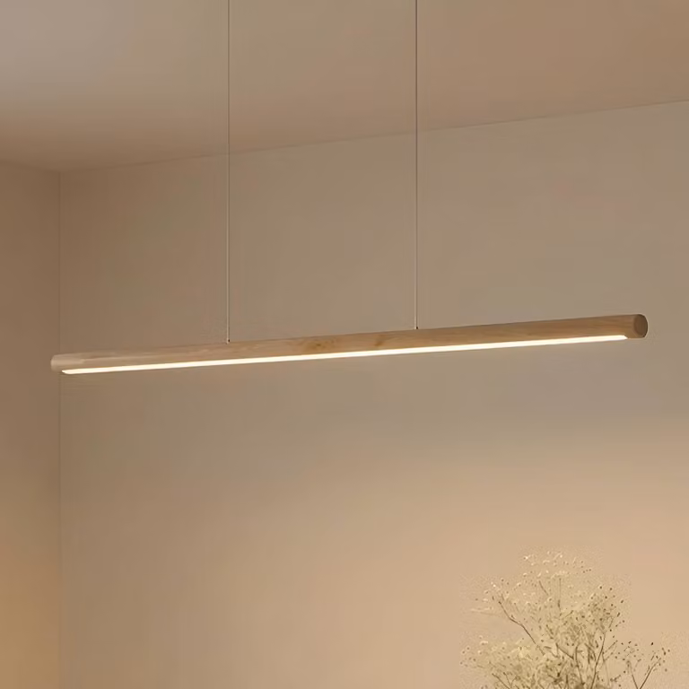 Lucande Lampada LED a sospensione Maruta, legno, trave, 120 cm, 3000K Maruta, Legno chiaro, Soggiorno / Sala da pranzo, Legno, Moderno