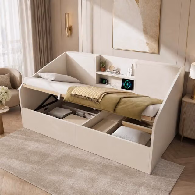 Letto Giorno Idraulico 90x190 cm Bianco in MDF e Legno Massello con 2 Ripiani, Ampio Spazio di Stoccaggio e Stazione di Ricarica USB/Type-C, Rete a Doghe Inclusa (Senza Materasso)