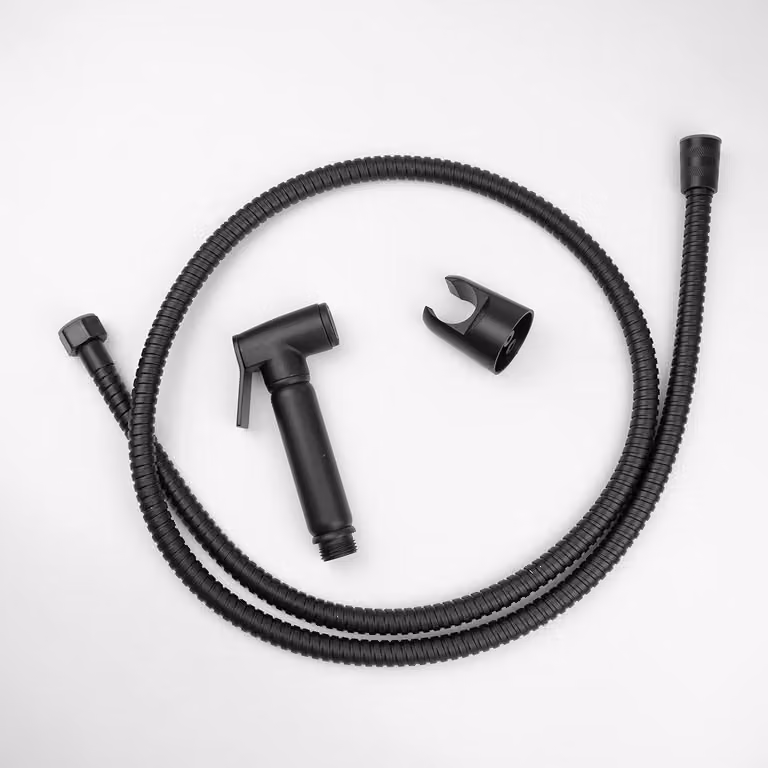 Doccia a mano in ottone nero, da montare a parete, con tubo flessibile da 1,5 metri, ideale per l'igiene personale