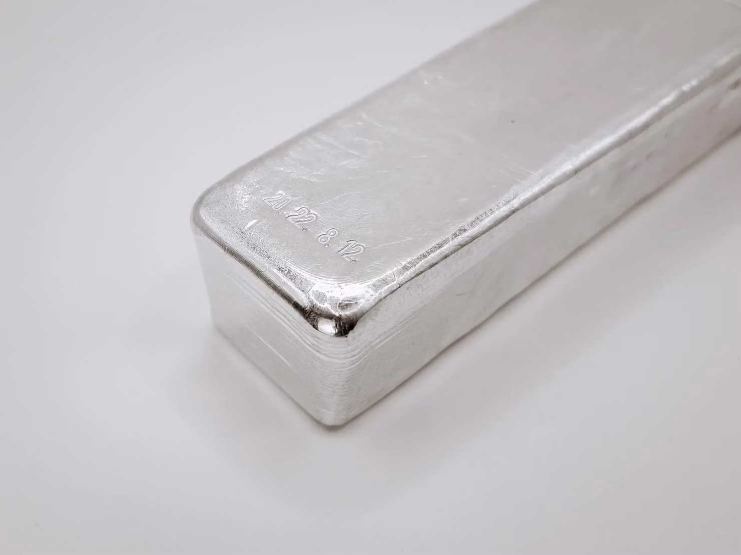 Lingotto di indio In 99,995 % (4N5), 1 kg
