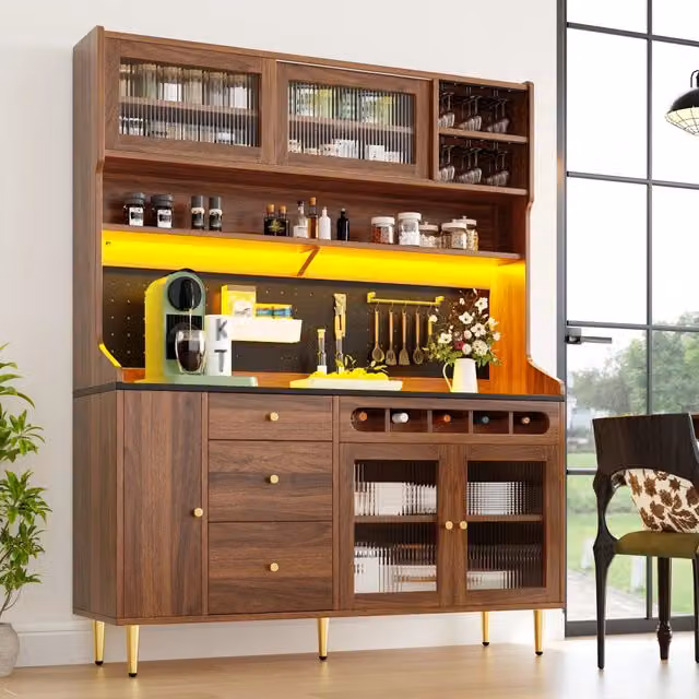 Mobile alto da cucina 145x39x171 cm con LED e portabottiglie in MDF e vetro noce