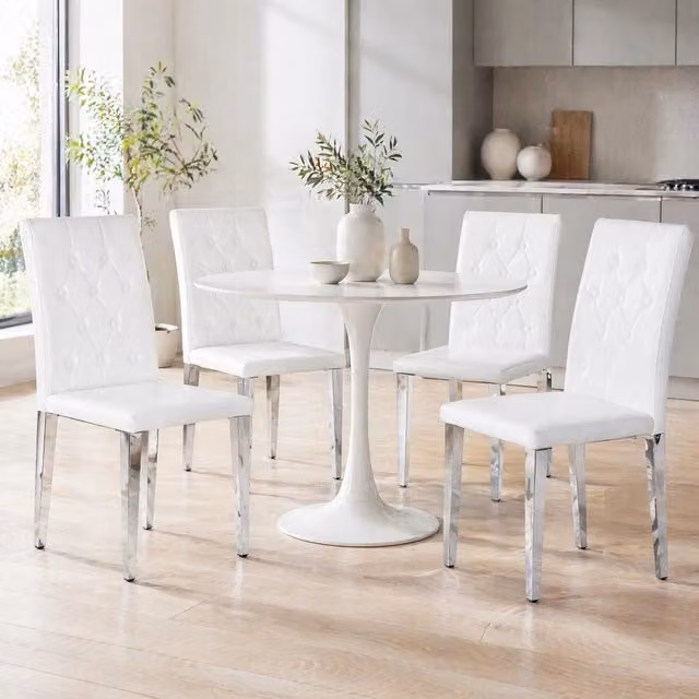 Set di 4 sedie da pranzo MODFU in ecopelle bianca con gambe in metallo argento per cucina e soggiorno