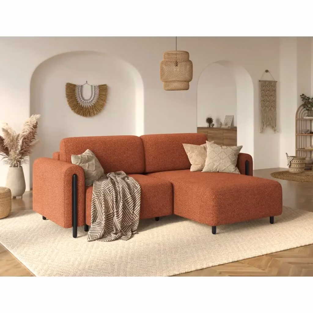 Divano angolare convertibile ARVESSA MEUBLORAMA color arancione terracotta in tessuto bouclé con angolo destro e struttura in legno di quercia L 244 x P 154 x H 95 cm – 2
