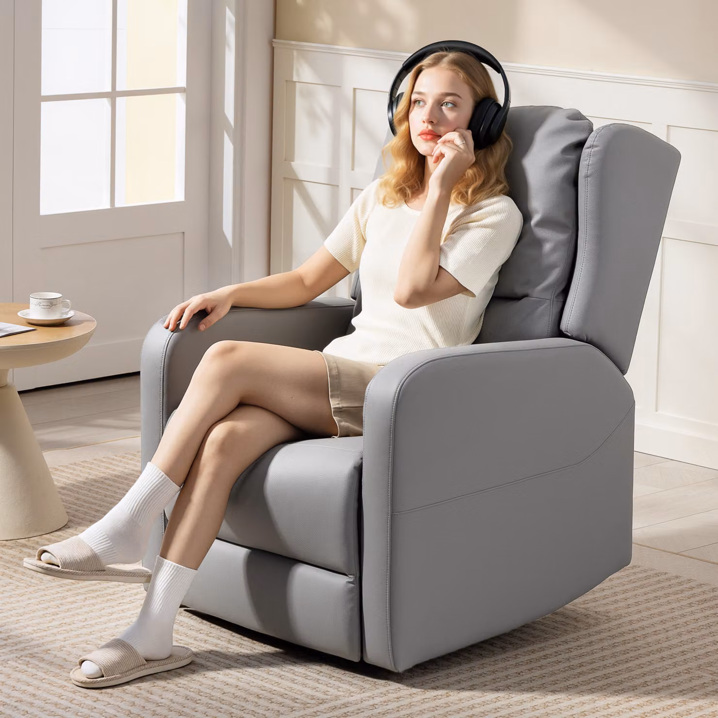 Poltrona massaggiante HOMCOM con schienale reclinabile elettrico, pelle sintetica e poggiapiedi, Grigio – 2