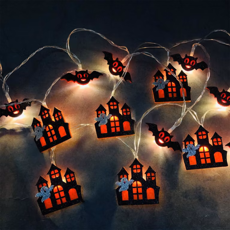 Catena luminosa a tema Halloween, lunghezza 1,65 metri, 10 LED, motivo: casa infestata e pipistrelli