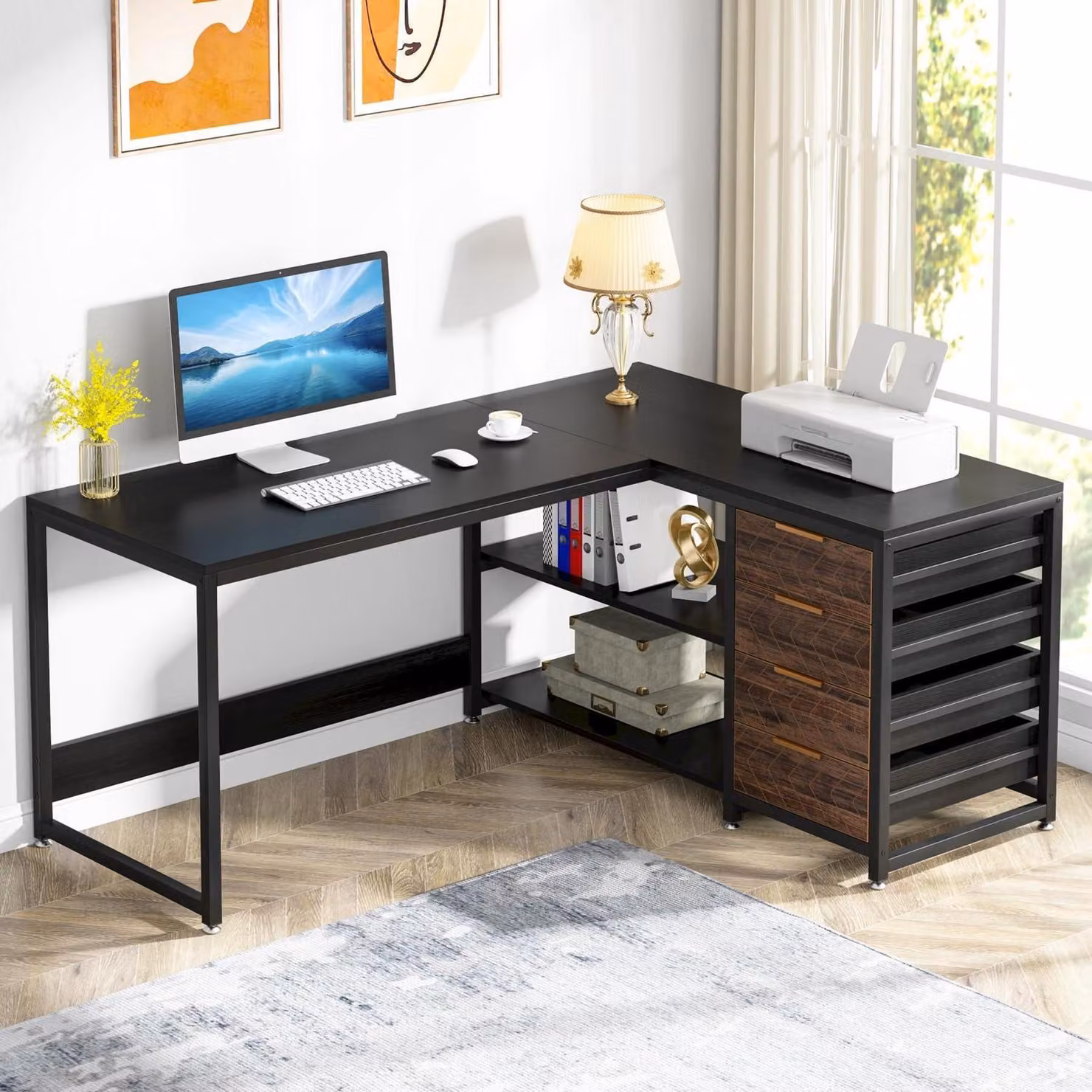Scrivania a forma di L con 4 cassetti e 2 ripiani, dimensioni 155x110x75 cm, colore nero