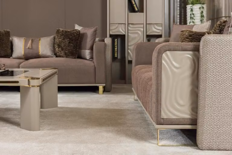 Gemütliches Wohnzimmer-Set (Sofagarnitur 3+3+1+2x Couchtisch+TV-Lowboard).