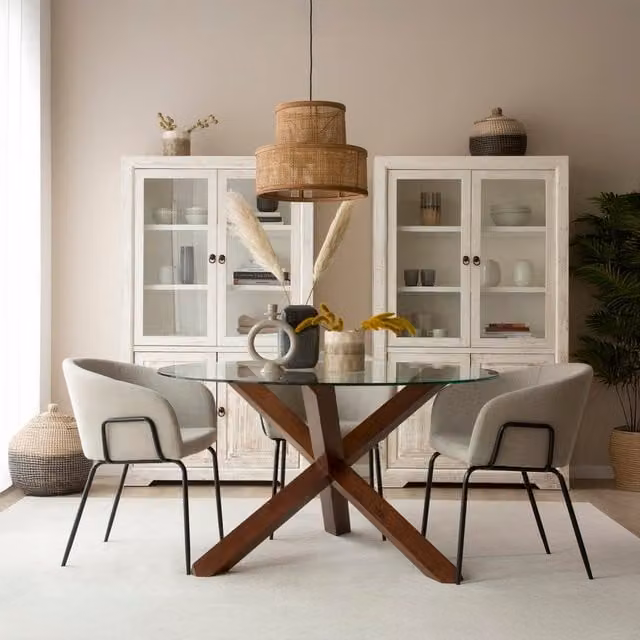 Tavolo da pranzo rotondo Carot Banak in legno massiccio di mindi colore teak con piano in vetro trasparente, Diametro: 120 cm – 1