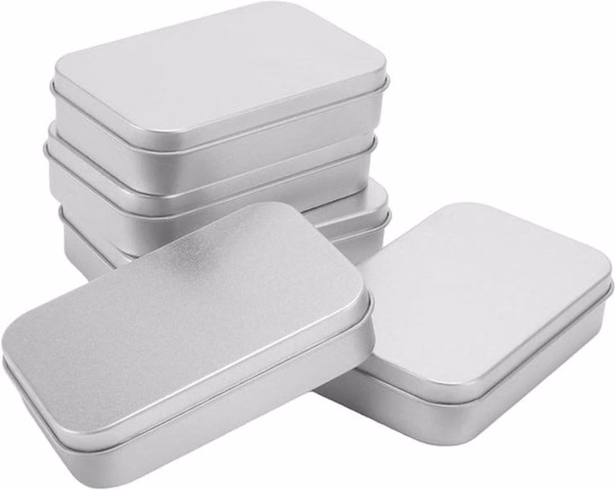 40 contenitori piccoli con cerniera, dimensioni 91 x 61 x 20 mm, scatole rettangolari in metallo per la conservazione di caramelle, chiavi e piccoli oggetti, colore argento