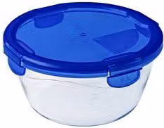 Contenitore alimenti in vetro Pyrex Cook & Go con coperchio a scatto blu, 680 ml