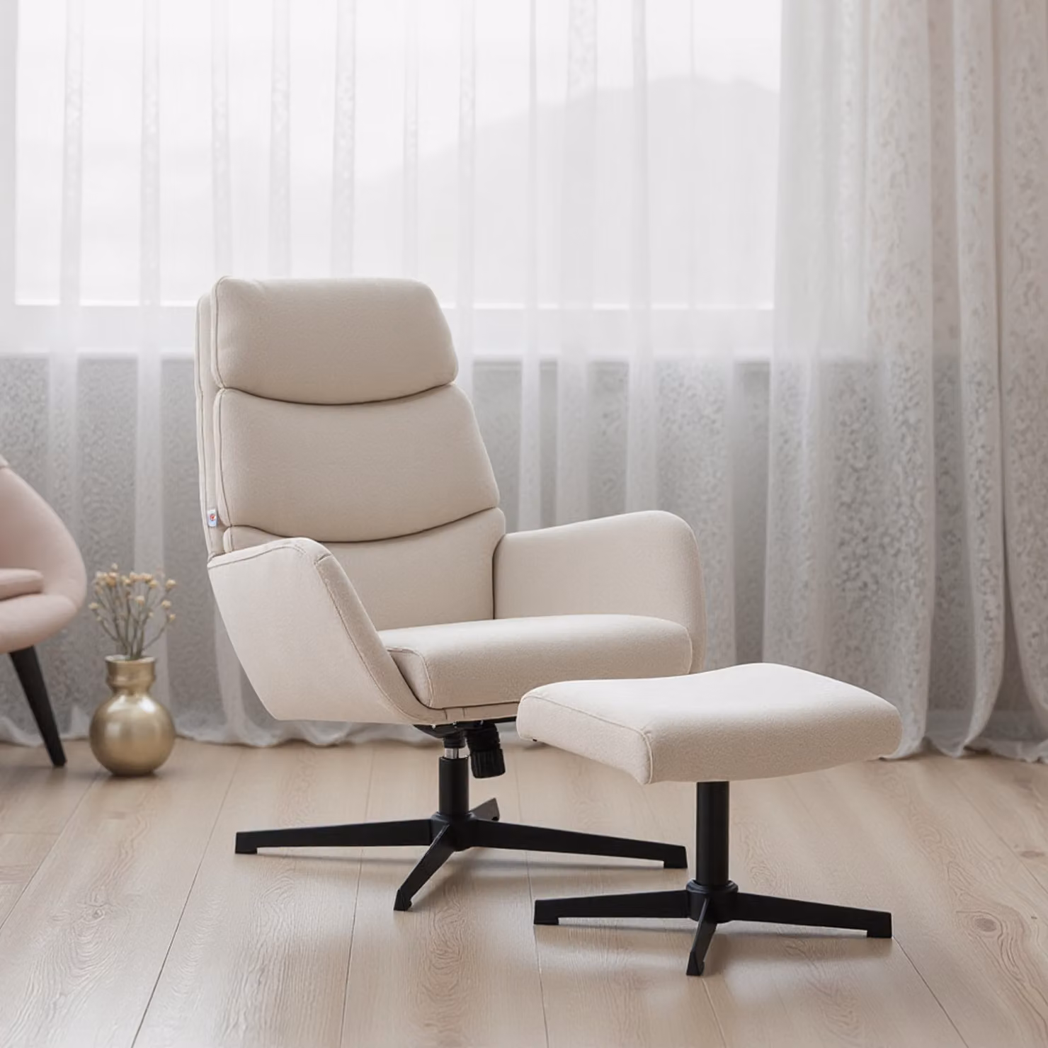 Poltrona lounge HOMCOM con poggiapiedi imbottita, schienale alto e base in metallo, Beige – 2