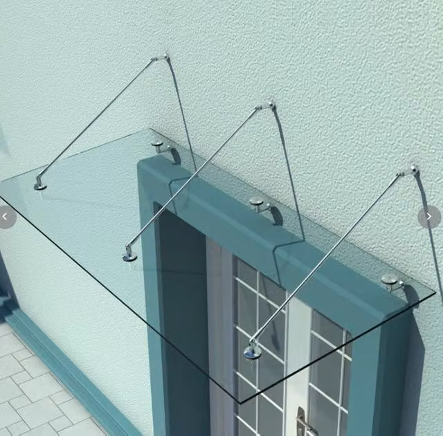 Pensilina in vetro temperato trasparente con supporti in acciaio inox