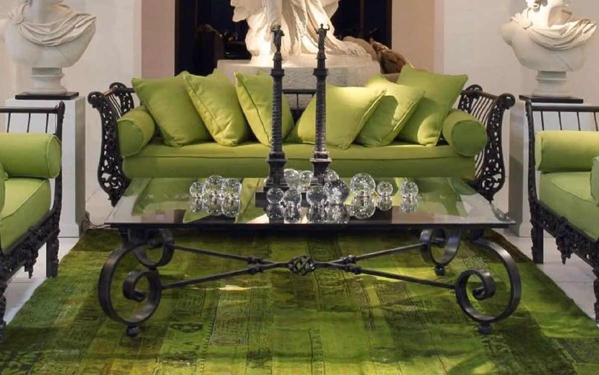 Casa Padrino Luxury Baroque Coffee Table Black 136 x 106 x H. 42 cm - Tavolo da giardino in ferro battuto forgiato a mano con piano in vetro - Mobili da salotto barocchi - Mobili da giardino barocchi
