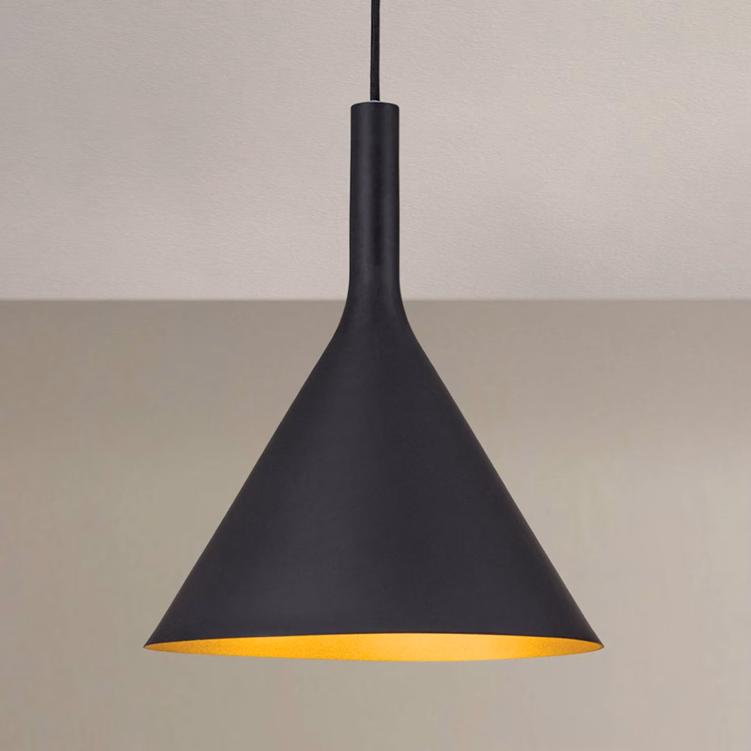 ORION Lampada a sospensione Gunda, dimmerabile, Nero, Soggiorno / Sala da pranzo, Alluminio, Moderno, Lampada a sospensione
