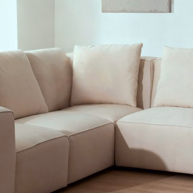 Modulo angolare Trevi Banak beige per soggiorno con struttura imbottita