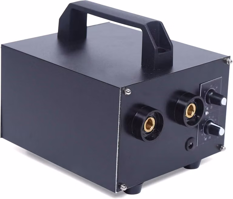 Saldatrice a punti da 6700W con corrente di saldatura di 1600A e tempo di impulso regolabile, adatta per batterie e metalli