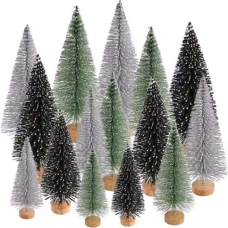 Albero di Natale artificiale di piccole dimensioni, ideale per decorare durante le festività, in casa e in giardino