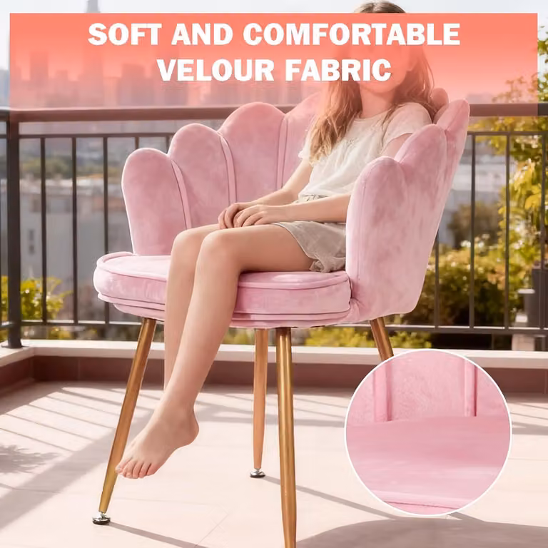 Sedia da pranzo e sedia da toeletta rosa, con schienale a forma di fiore e gambe in metallo dorato