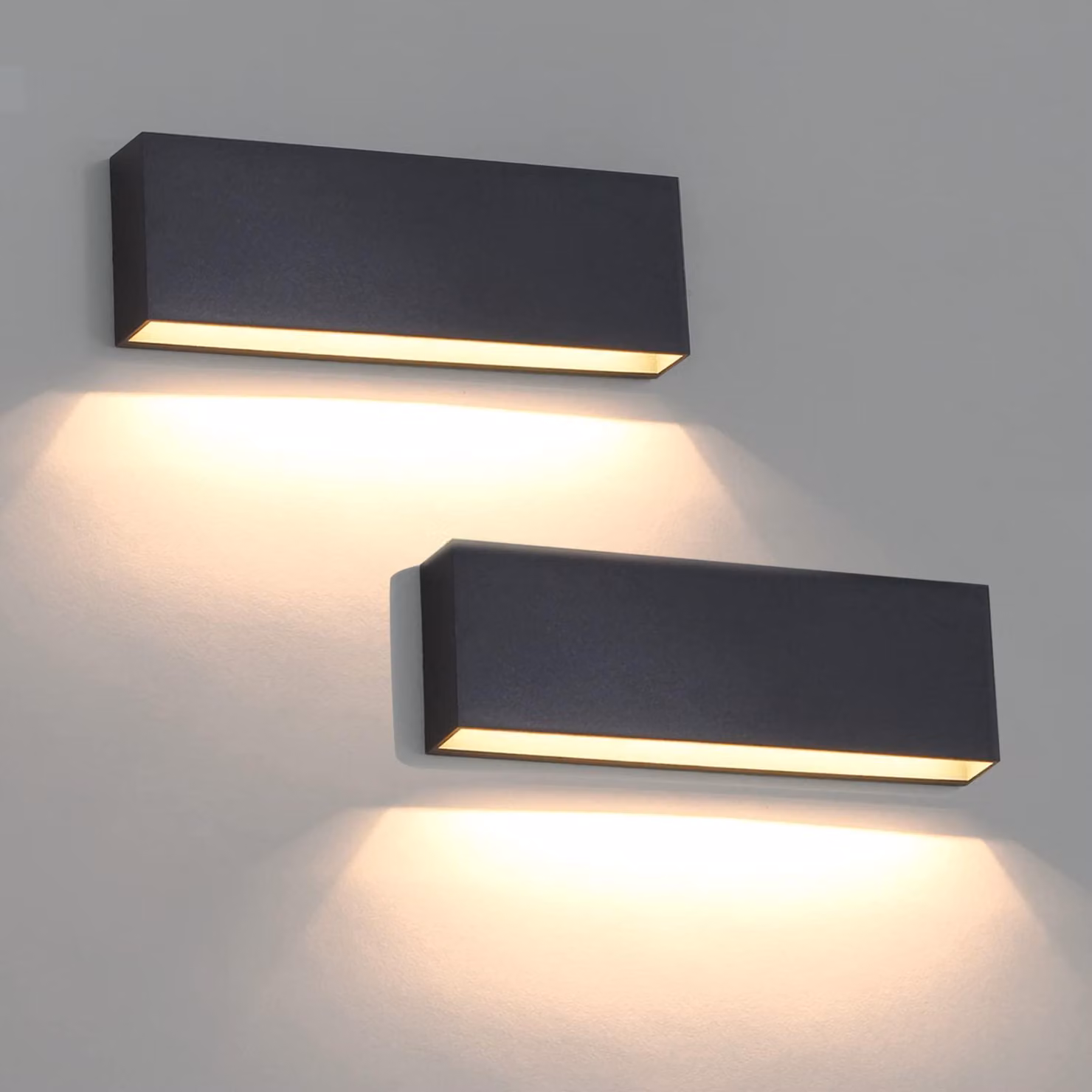 Lampada da parete esterna a LED, set da 2, 6W, 480 lumen, luce bianco caldo, grado di protezione IP65, colore grigio scuro