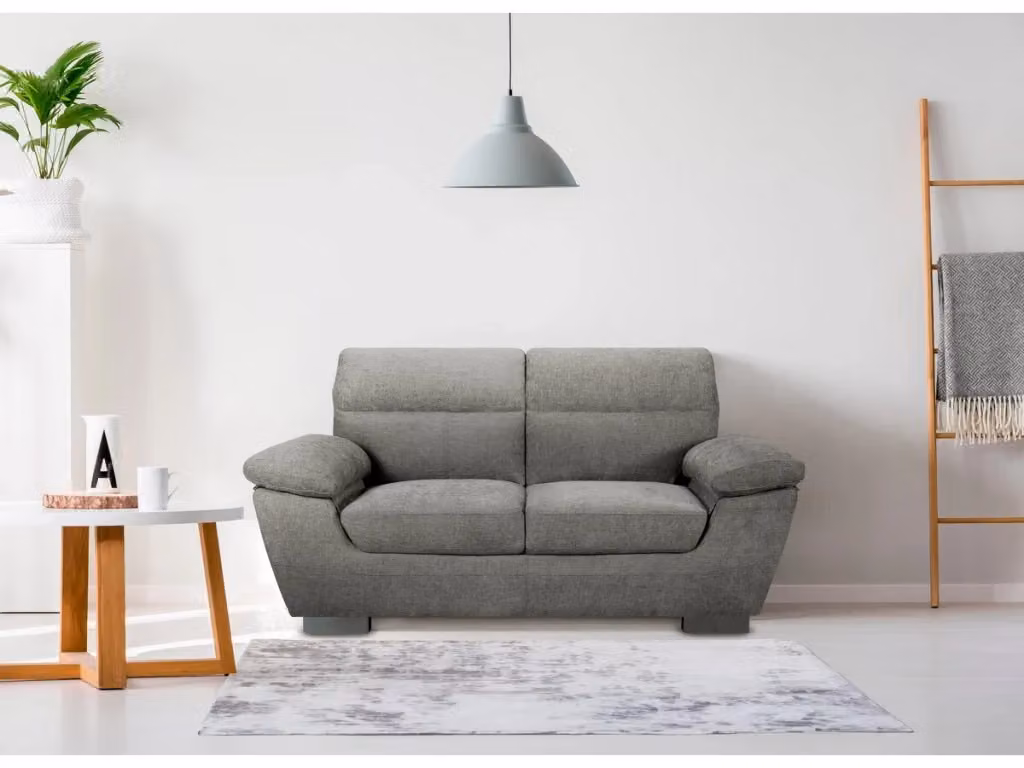 Divano moderno a 2 posti in tessuto grigio con struttura in legno e poggiatesta regolabile L: 169 cm, P: 88 cm, H: 90 cm – 2