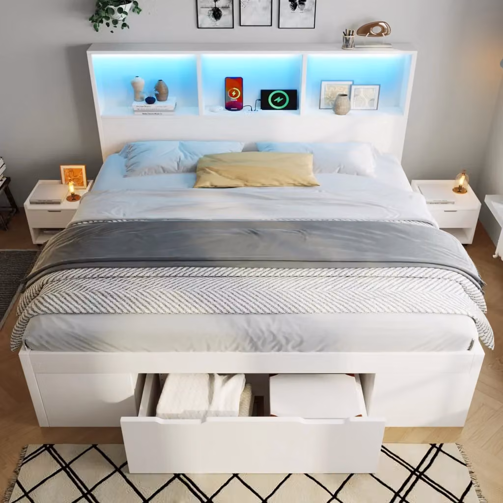 Letto matrimoniale OKWISH bianco con 2 comodini mobili, cassetto, illuminazione LED e porte USB e Type-C, L/P: 140 x 200 cm – 2