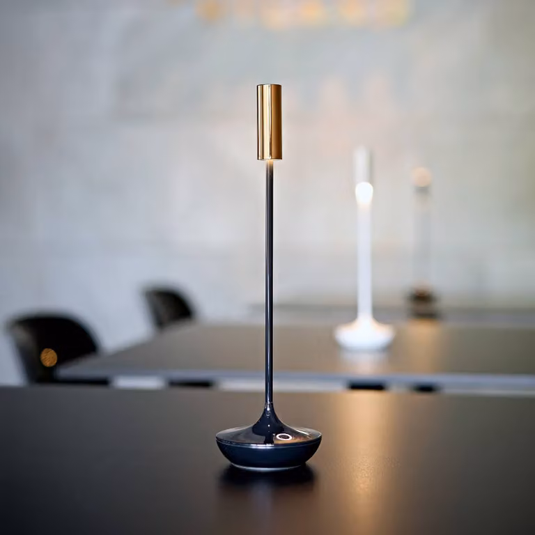 Sigor Lampada da tavolo ricaricabile Nucandle LED, nero/rame, IP54, dimmerabile Nucandle,, Nero, Soggiorno / Sala da pranzo, Alluminio