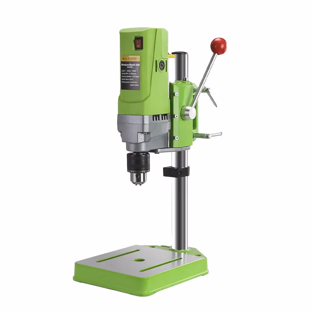 Mini trapano, potenza 710 W, velocità 2800 giri/min, diametro massimo 13 mm ,