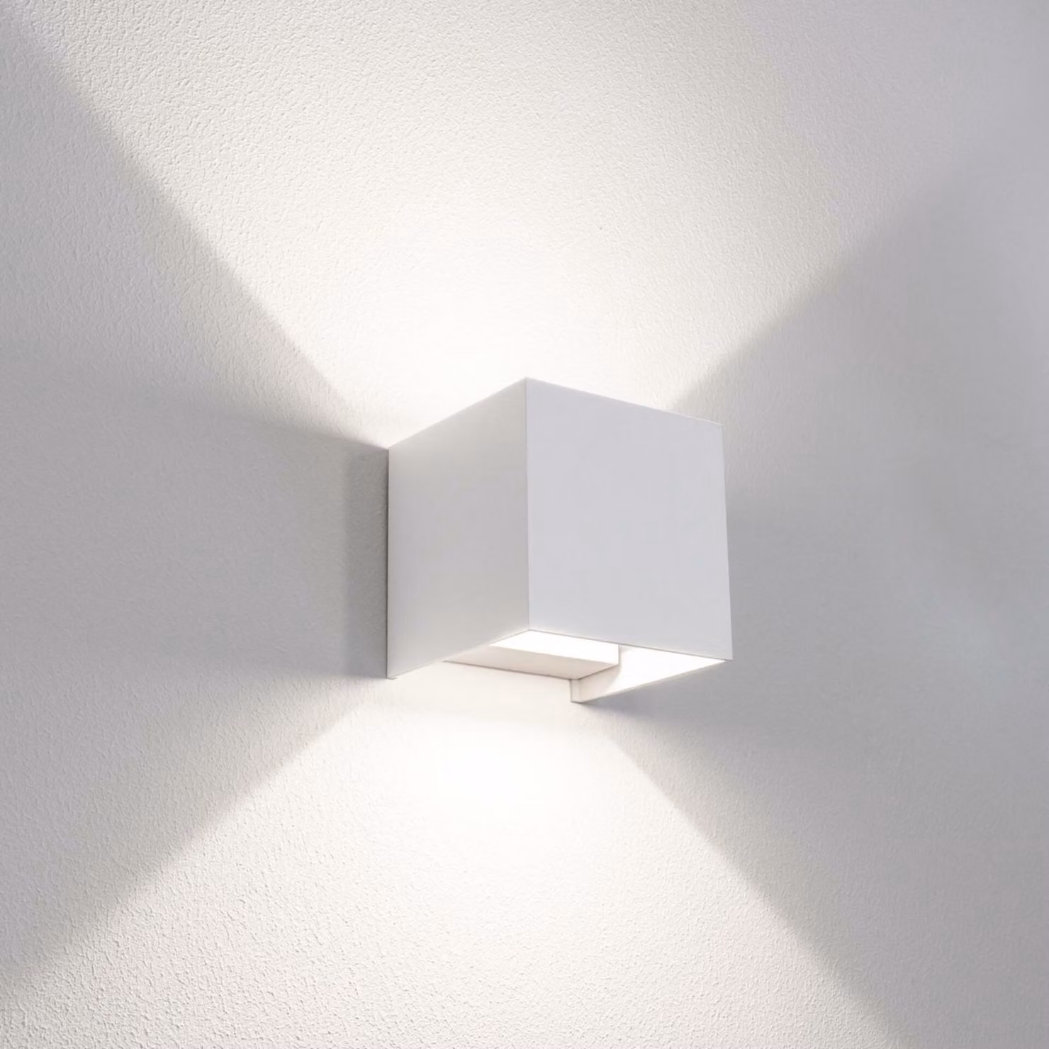 CENTURY QUADRATO, lampada da esterno a LED, illuminazione verso l'alto/verso il basso, bianca, 10 W, 3000/4000/6500 K, grado di protezione IP65