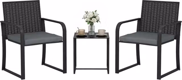 Set da Giardino Minimal in Polyrattan Grigio con Tavolo in Vetro e 2 Sedie – 1