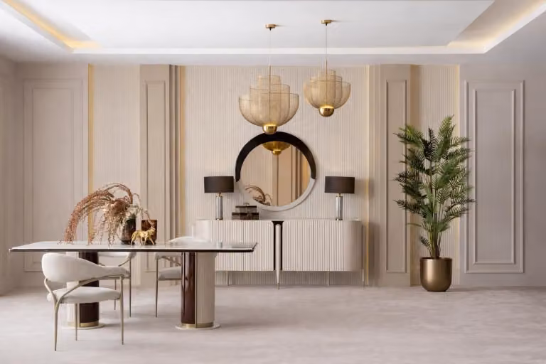 Elegante set da pranzo con tavolo e sedie, consolle con specchio
