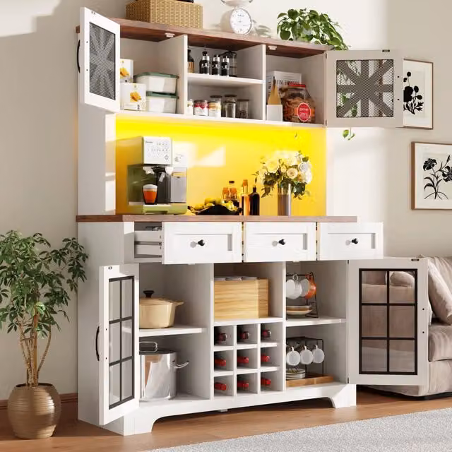 Credenza da cucina alta con LED, portabottiglie e cassetto, ripiani regolabili per cucina, MDF e vetro, bianca