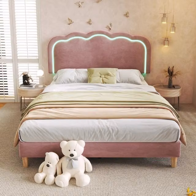 Letto matrimoniale OKWISH in velluto rosa con testiera imbottita, luci LED integrate e luci di lettura, L/P/H: 140 x 200 x 109 cm