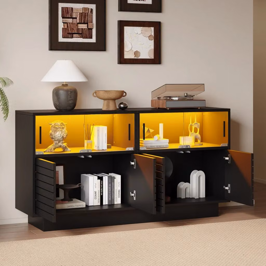 Sideboard moderno MODFU con illuminazione LED integrata e 4 ante scorrevoli in vetro, nero, L: 130 cm, P: 35 cm, H: 68 cm – 2