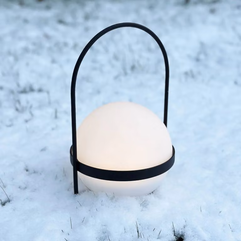Dyberg Larsen Lampada LED solare Summer, bianca/nera, altezza 26 cm dimmerabile, Nero, Metallo, Design, Lampade solari