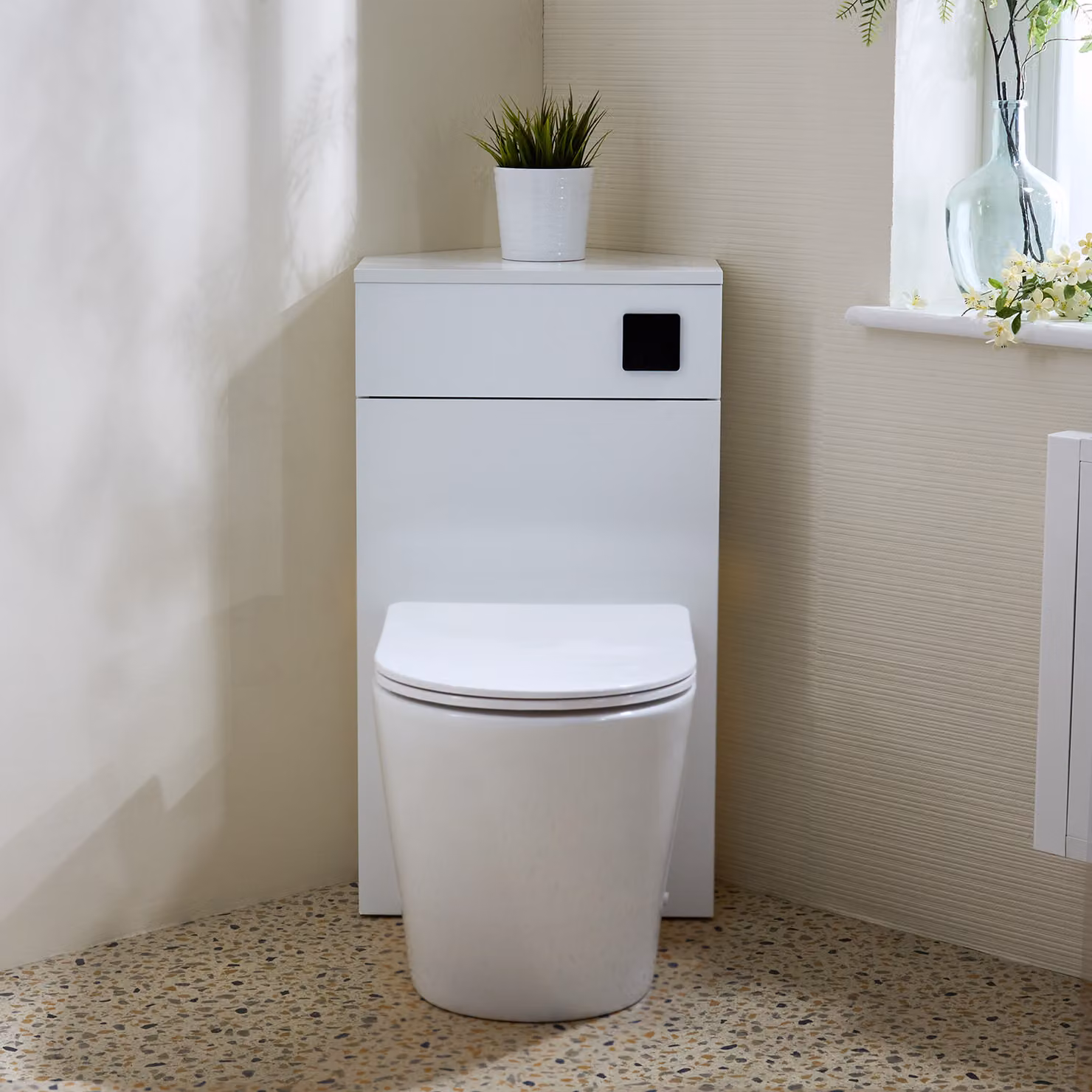 Unità WC Angolare per WC Bianco con Sanitario Colby - con Pulsante di Scarico Nero - Cluo