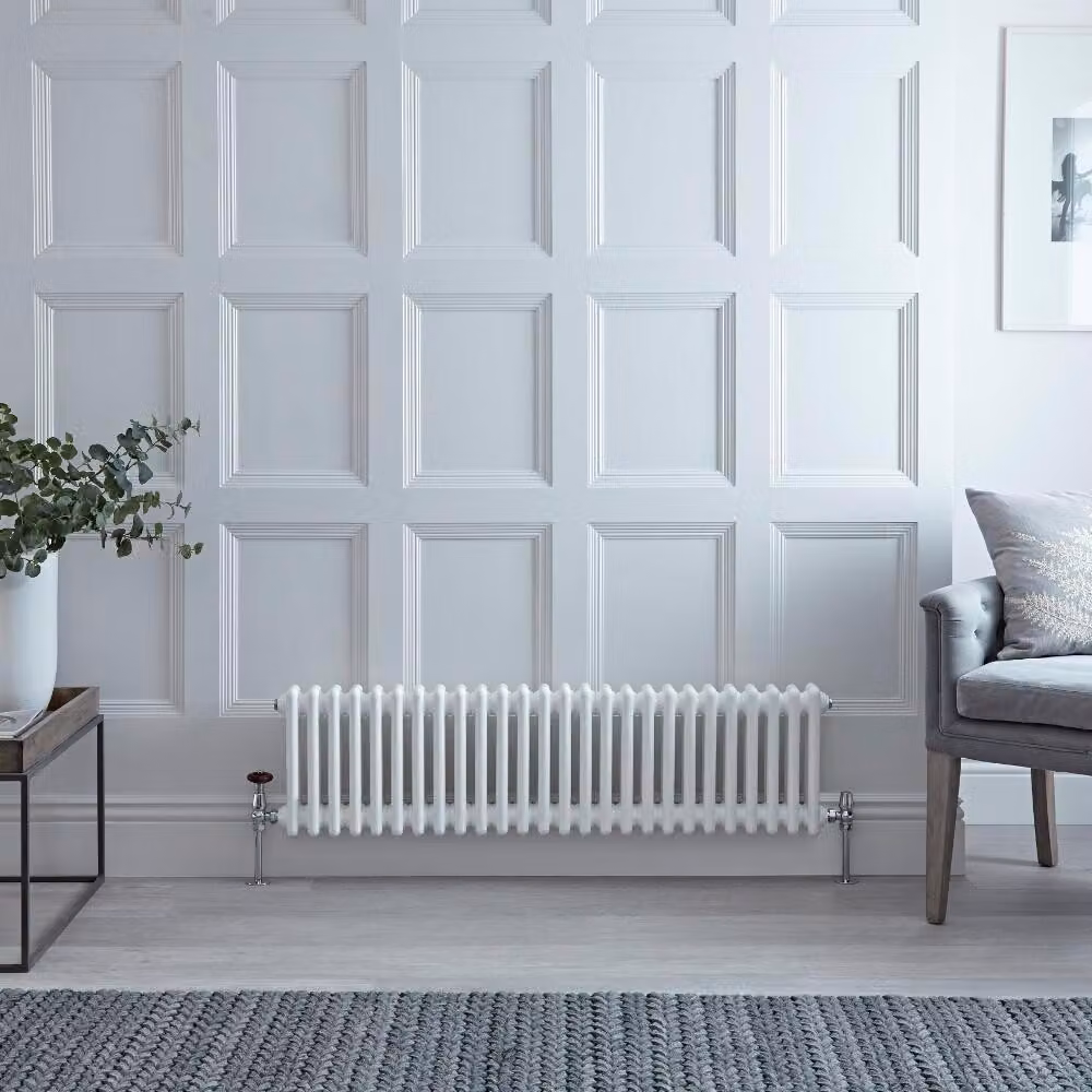 Radiatore Orizzontale Bianco in Stile Ghisa - 300 x 1190 x 68mm - 660W - Regent