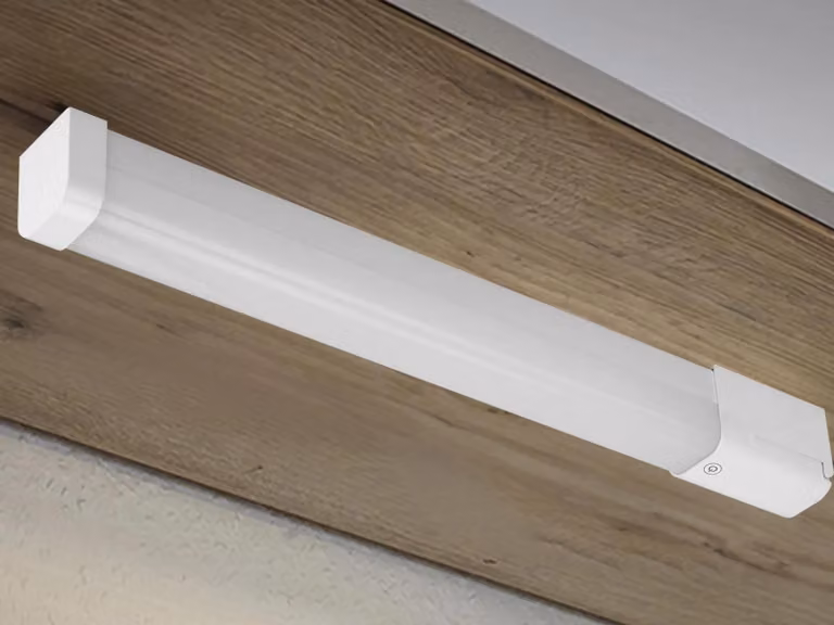 Apparecchio di illuminazione a LED lineare NEDES, con presa, 15W / IP44 / 600 mm / Temperatura di colore regolabile - LNL7621/WHE