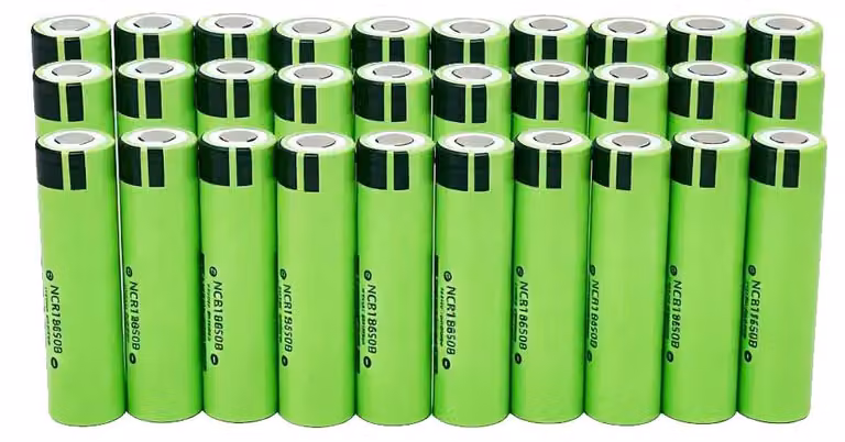 Batteria agli ioni di litio, capacità 3400mAh, elevata potenza di scarica, confezione da 30 pezzi (modello 34B-3400mah)