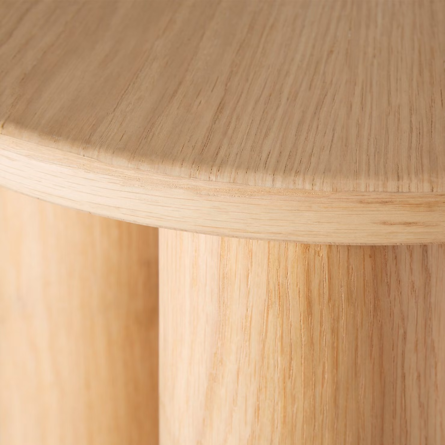 Tavolino rotondo design tectake in legno e MDF, colore beige e marrone, L/P/H: 45.5 x 40 x 40 cm – 1