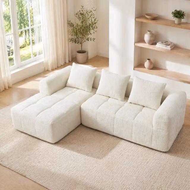 Divano L 250x158x60 cm in chenille beige con chaise longue, per spazi piccoli –